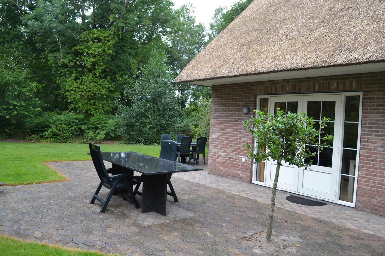 Villapark De Weerribben Paasloo Екстер'єр фото